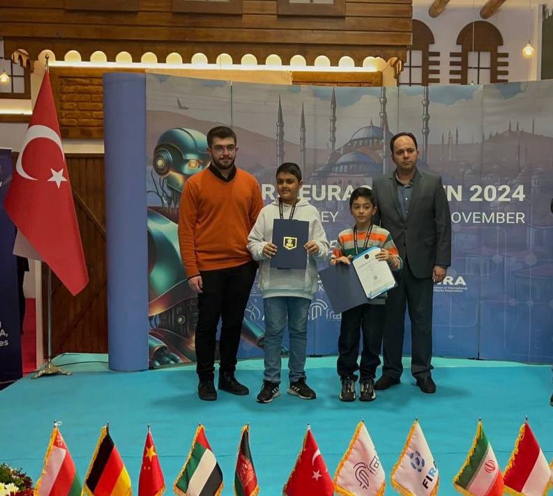 Novin Zehn students at robotics competitions