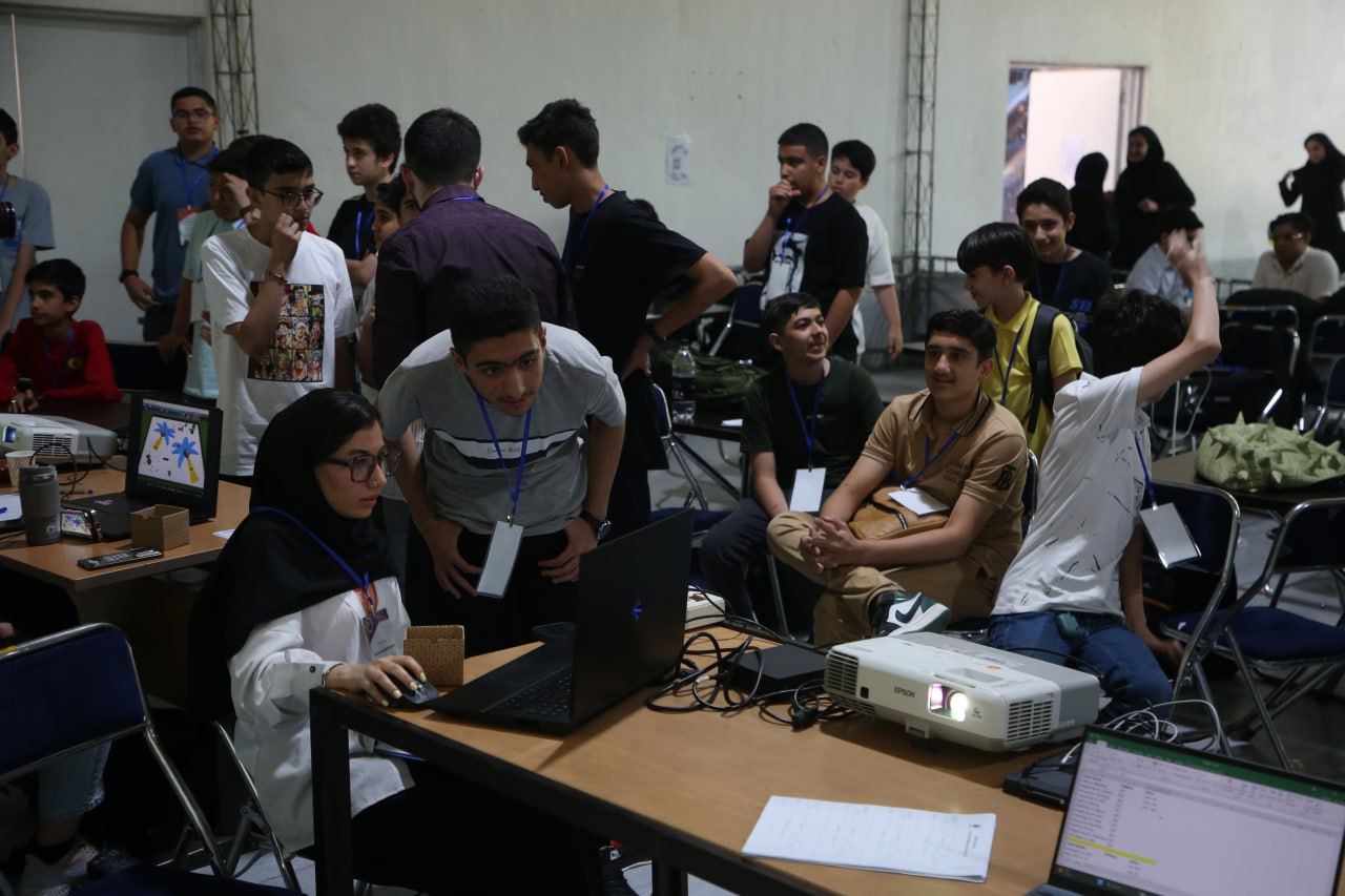 Novin Zehn students at robotics competitions