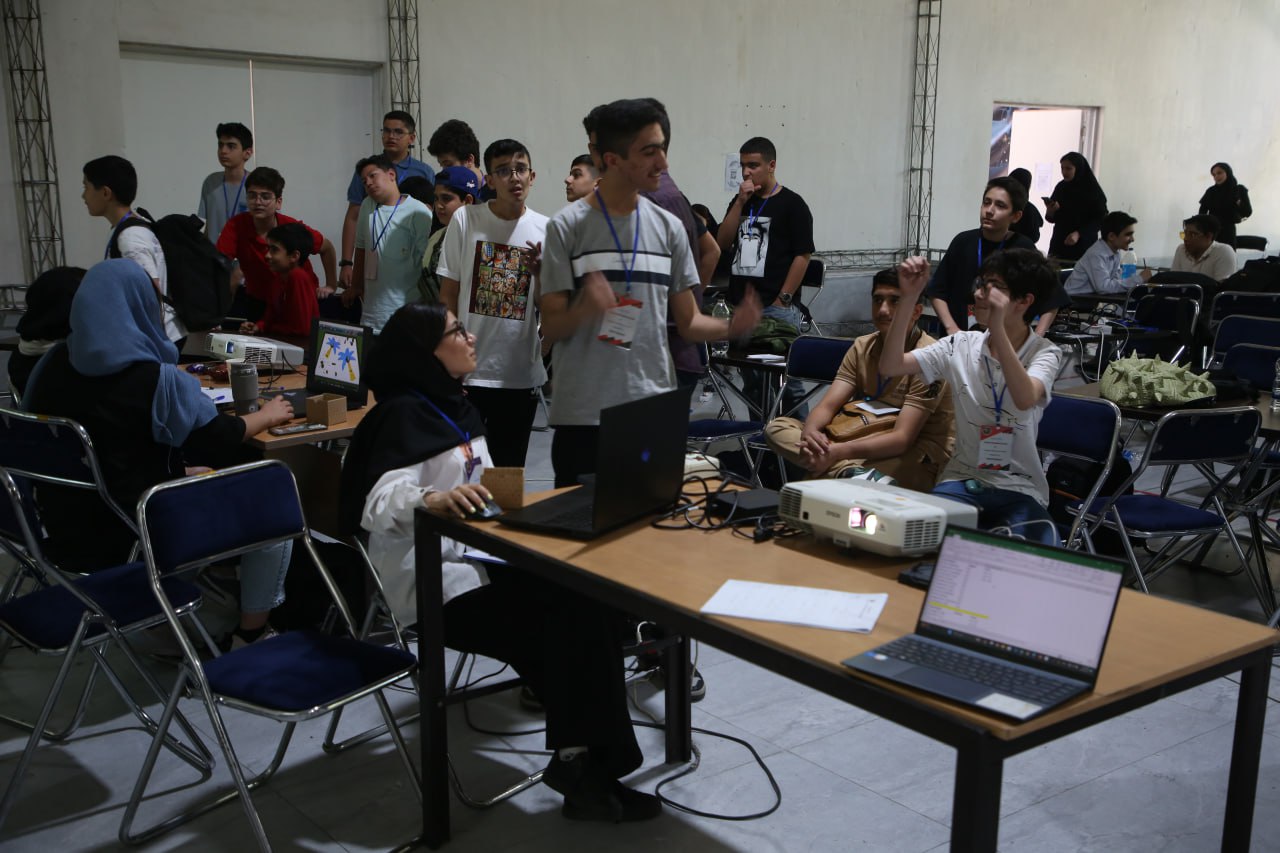 Novin Zehn students at robotics competitions