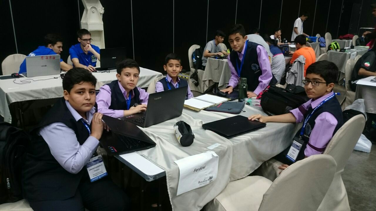 Novin Zehn students at robotics competitions